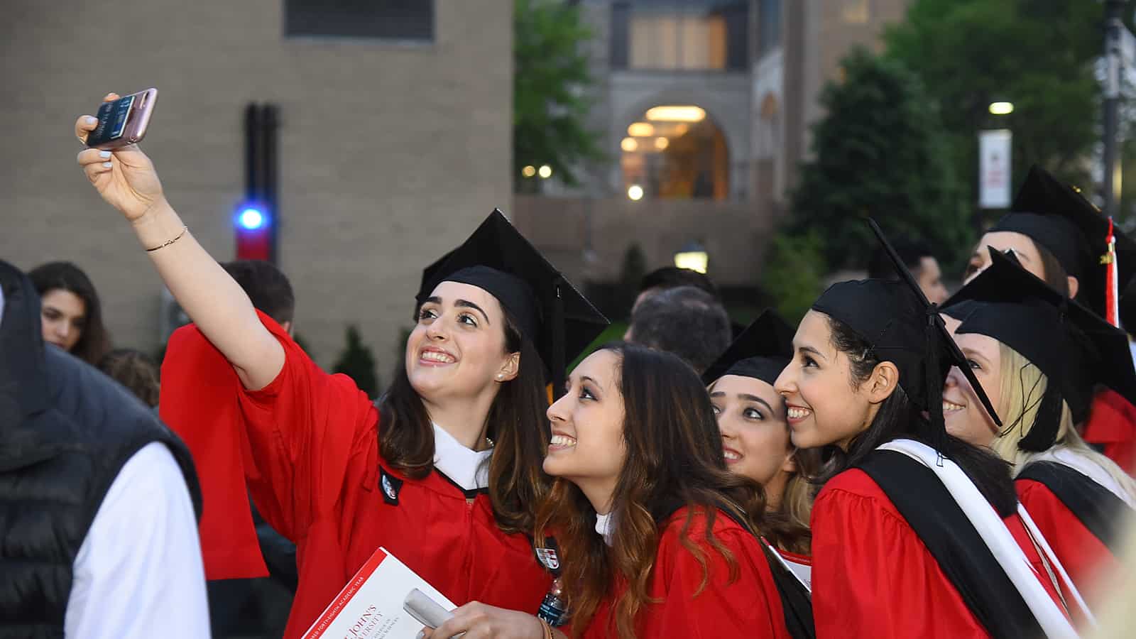 180517 SJC Graduate Commencement Exercises (496)_1600x900